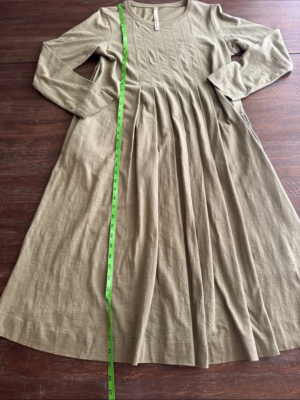 Women’s Uncle Frank long sleeve knit midi dress olive green size medium fall
